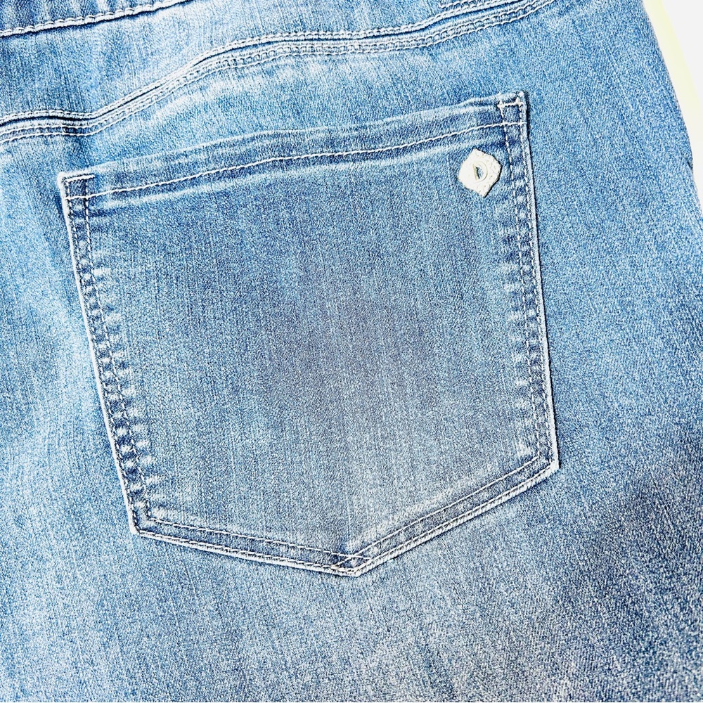 Democracy jeans Ab Solution skinny jeans distressed stretchy women Size 18 - Picture 13 of 14